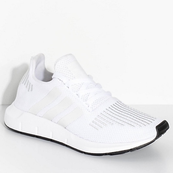 adidas shoes size 4